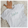 T-shirt enfant broderie mot fleuri “à personnaliser” – Image 6