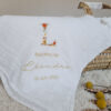 Lange blanc broderie initiale fleurie "Lou" – Image 16