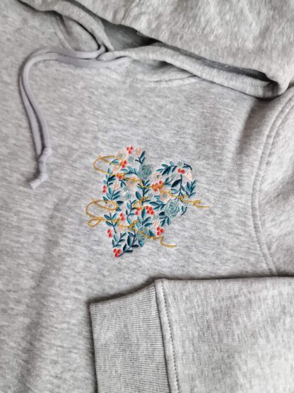 Sweat à capuche adulte COEUR FLEURI “à personnaliser" – Image 4