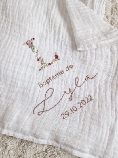 Lange blanc broderie initiale fleurie "Lyla"