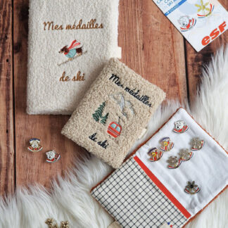 Pochette à médailles de ski