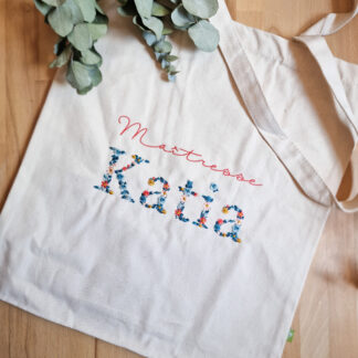 Sac tote bag broderie mot fleurie "à personnaliser"
